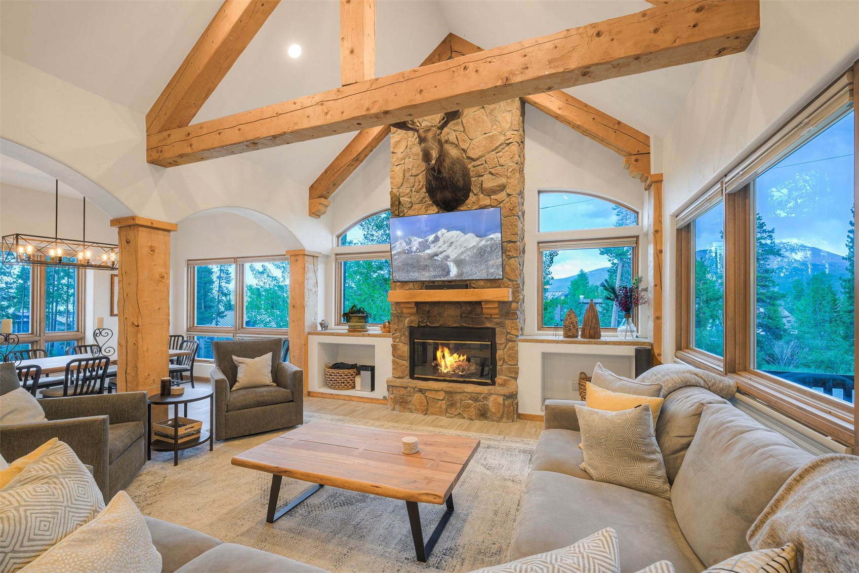 9 Boulder CIRCLE