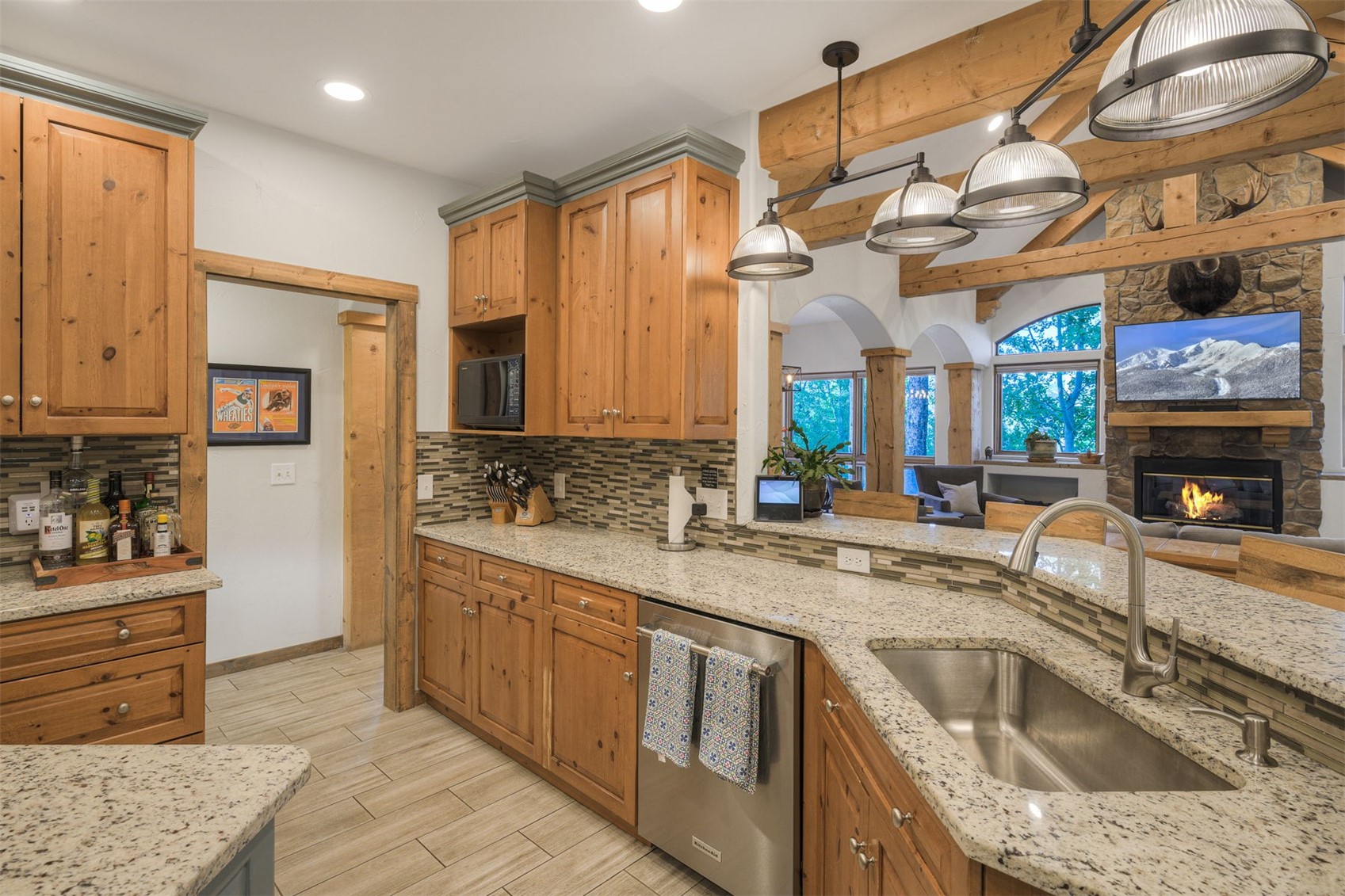 9 Boulder CIRCLE