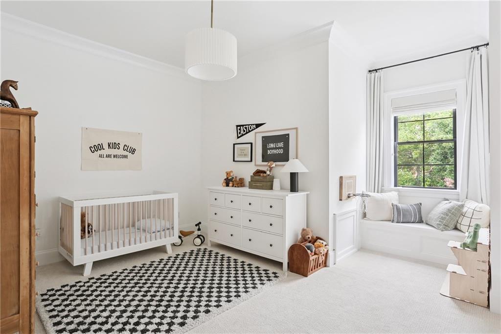 303 W WILLIAM DAVID Parkway