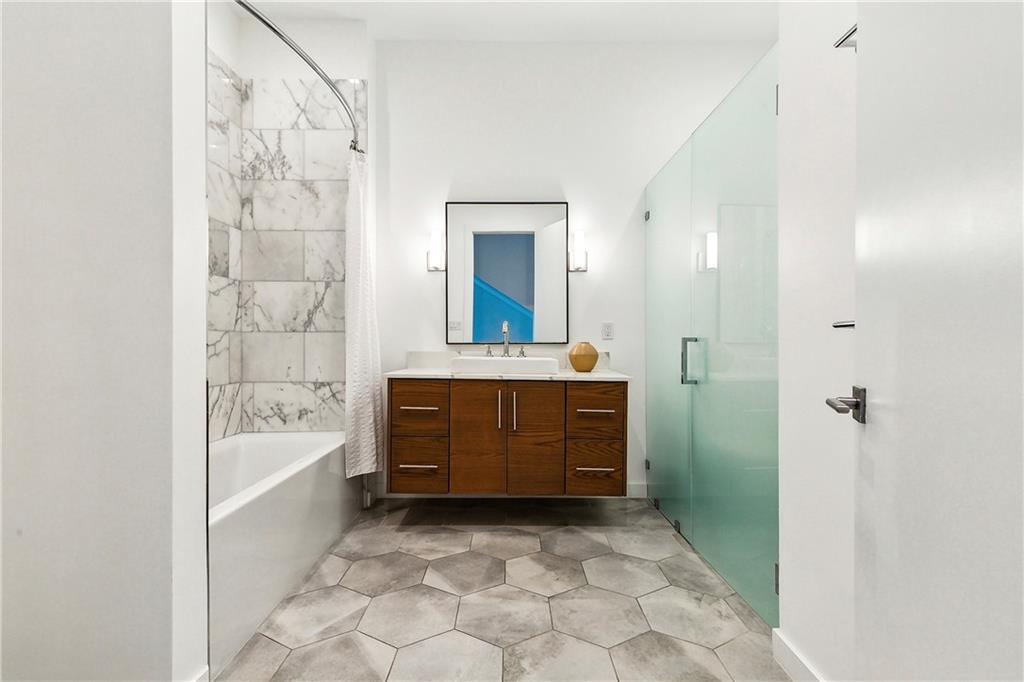 618 N RAMPART Street 203