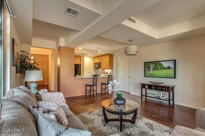 7161 E RANCHO VISTA Drive, 2011