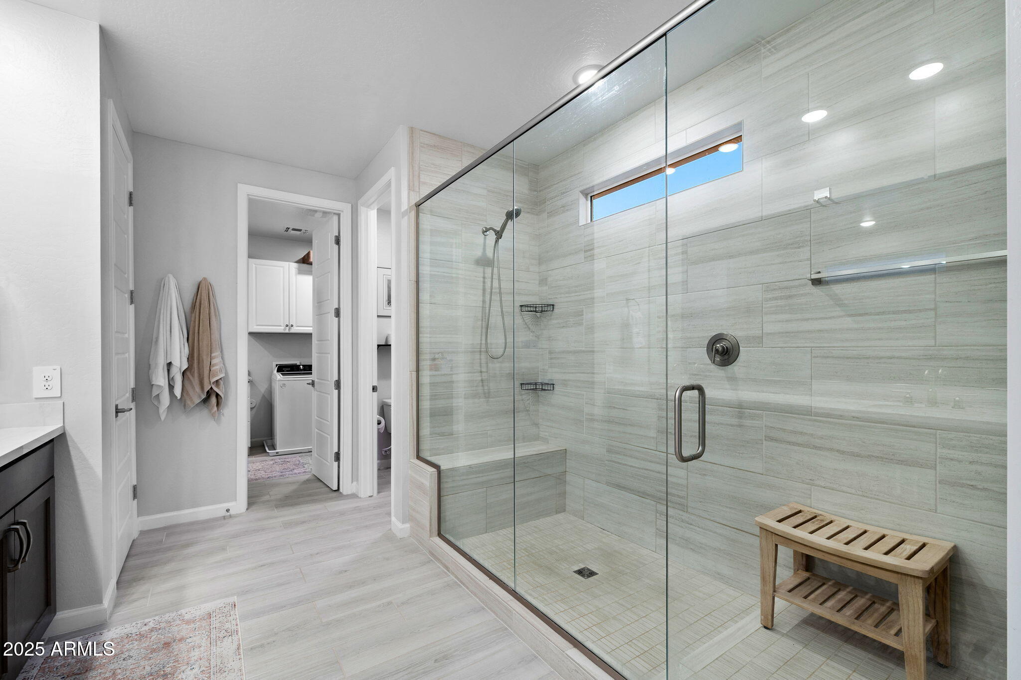 4858 E SHADY GLEN Avenue