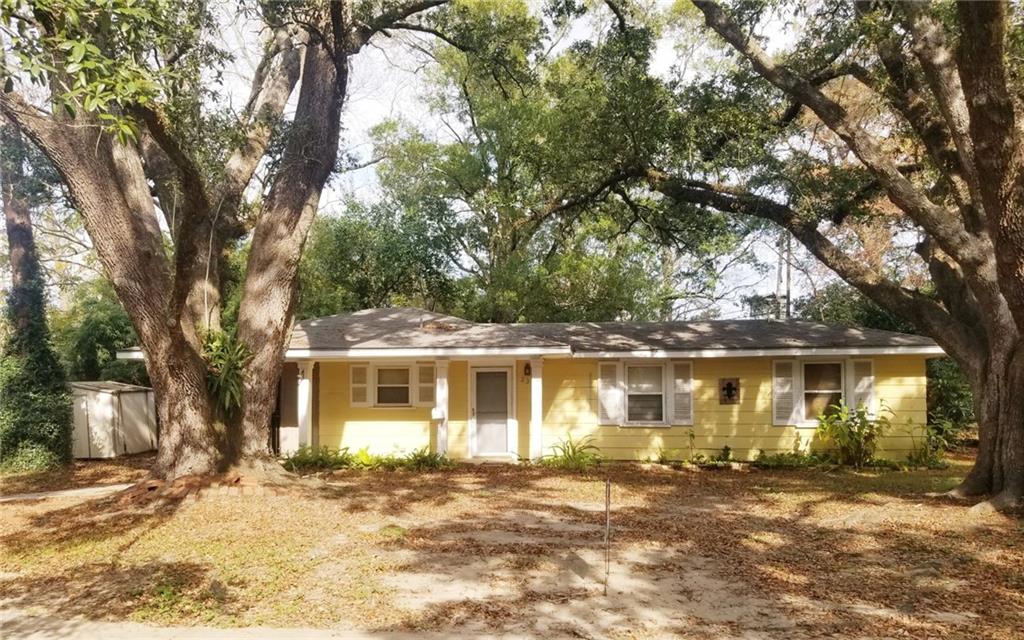 220 MAUMUS Avenue