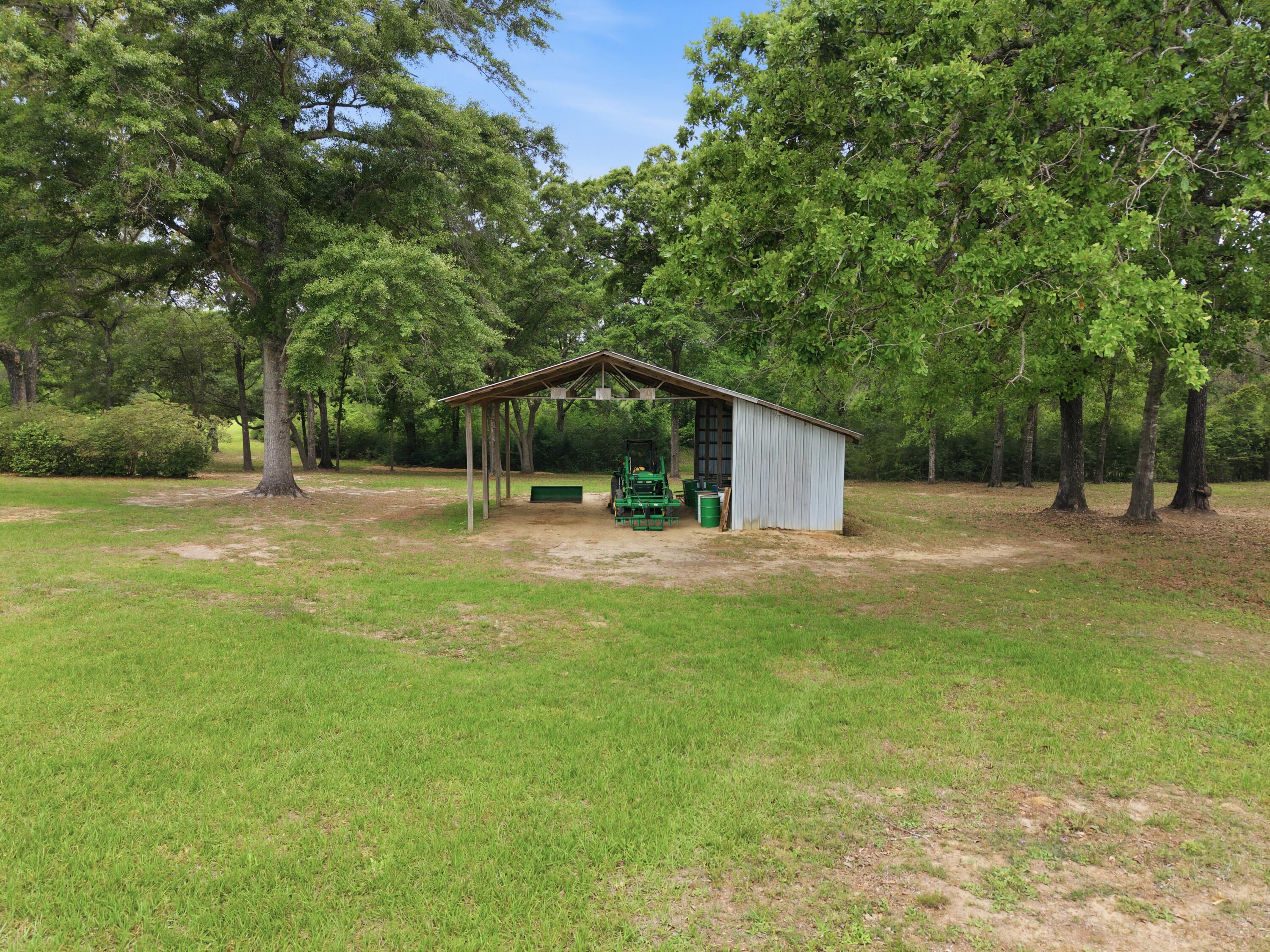 261 Wilkerson Road, DeFuniak Springs