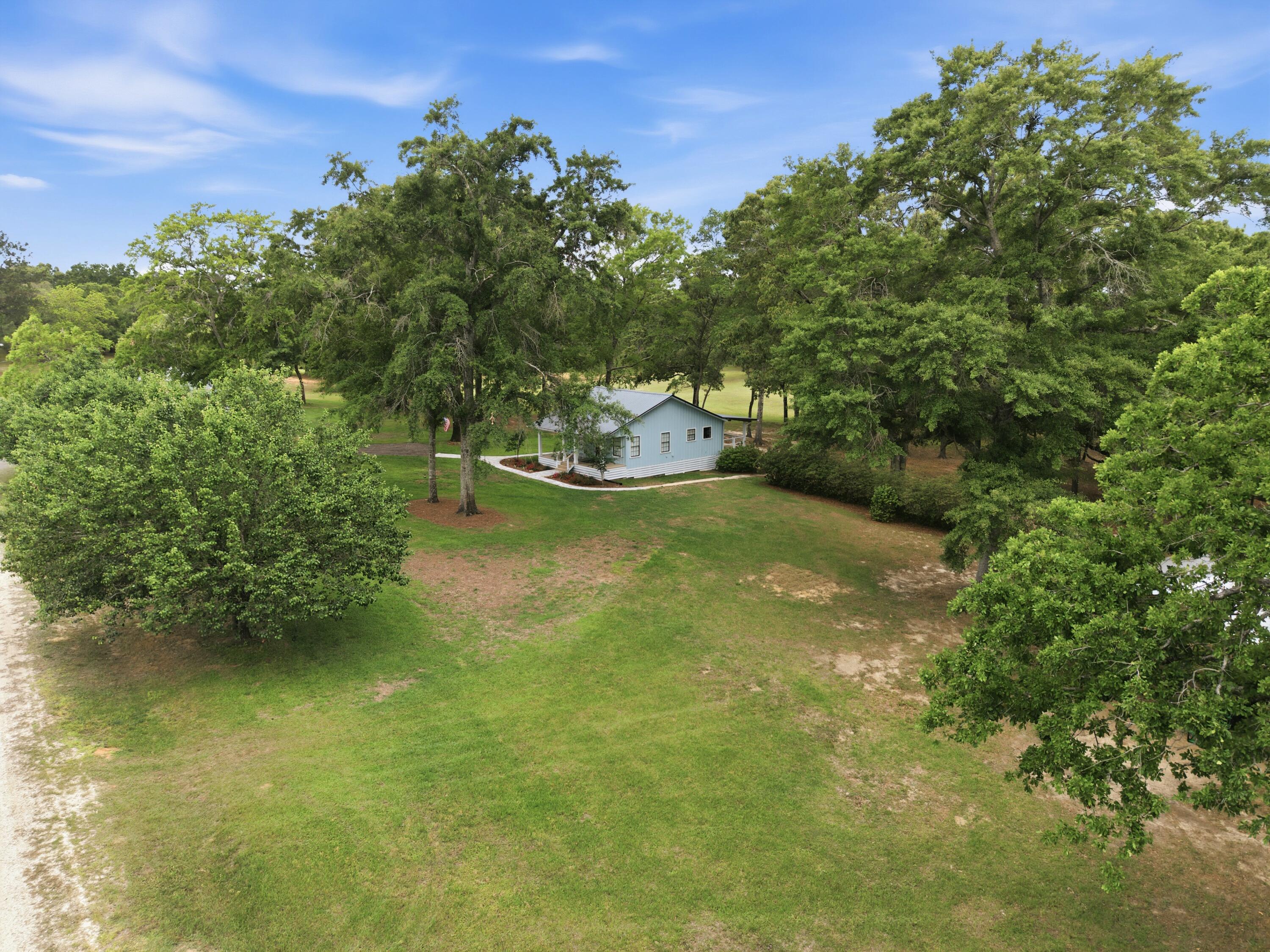 261 Wilkerson Road, DeFuniak Springs