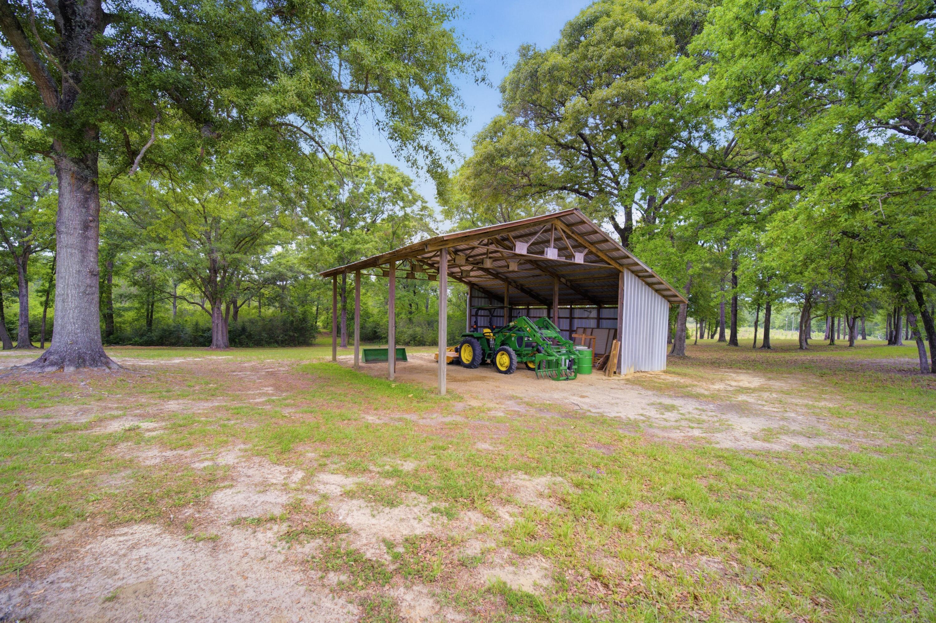 261 Wilkerson Road, DeFuniak Springs