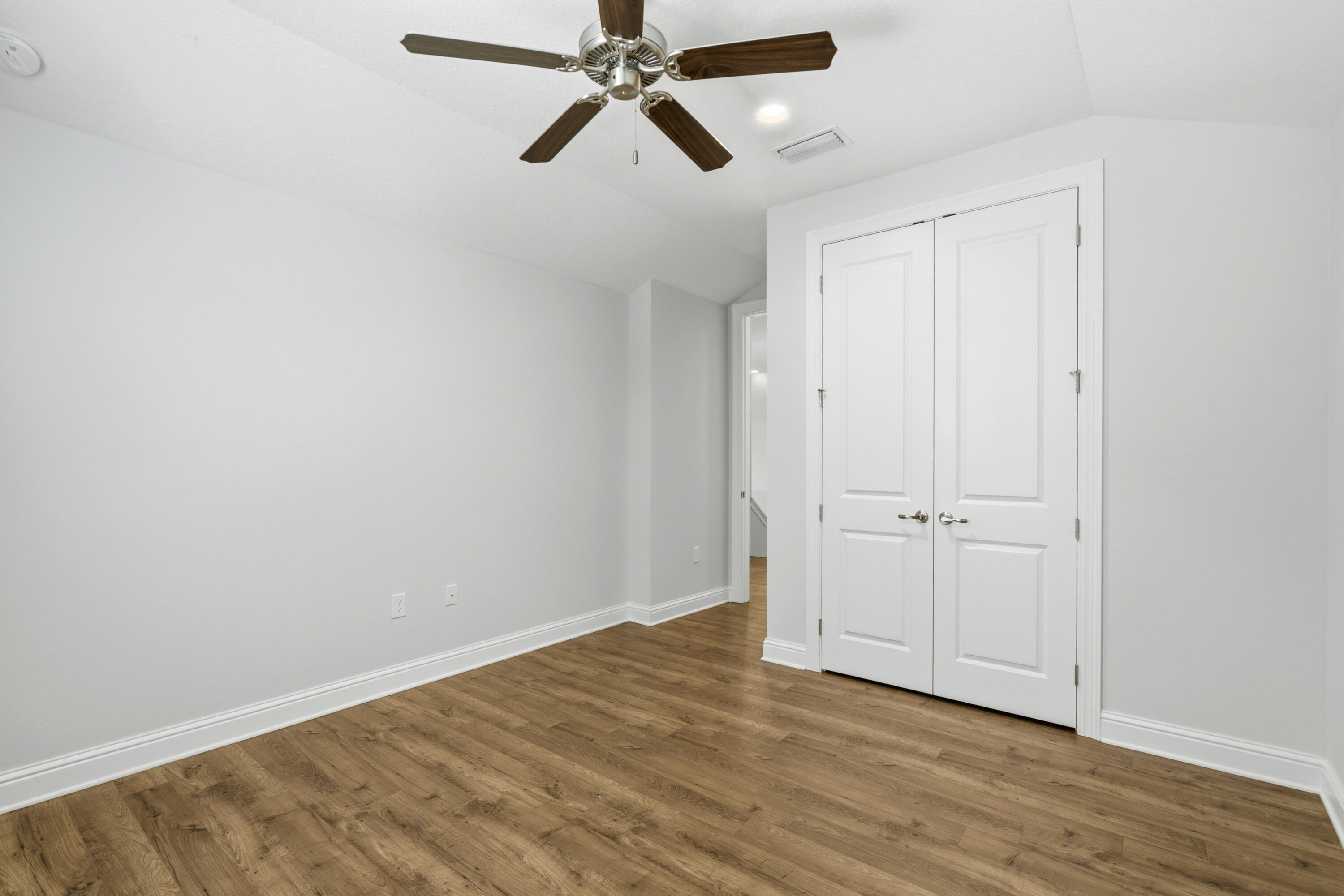 46 Laurel Oaks Drive