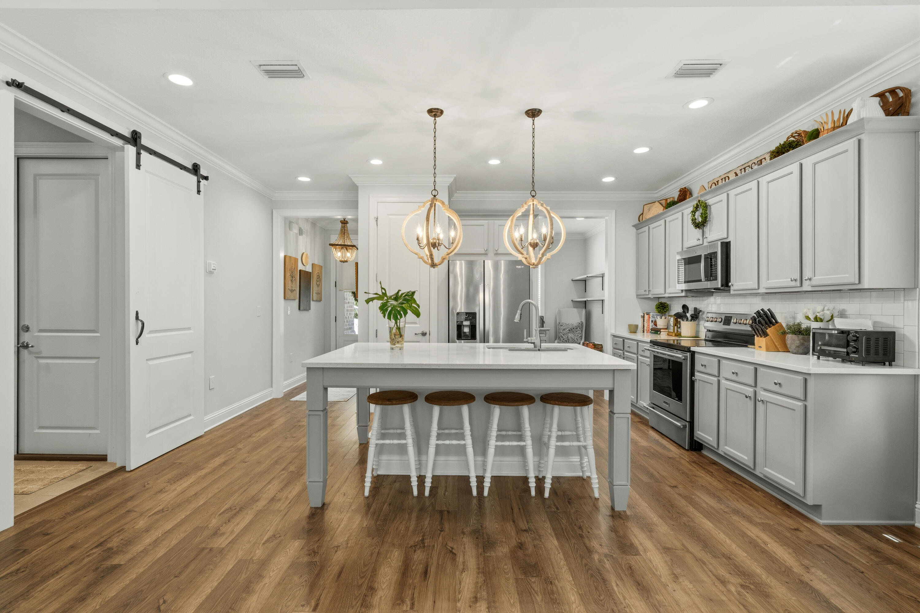 46 Laurel Oaks Drive