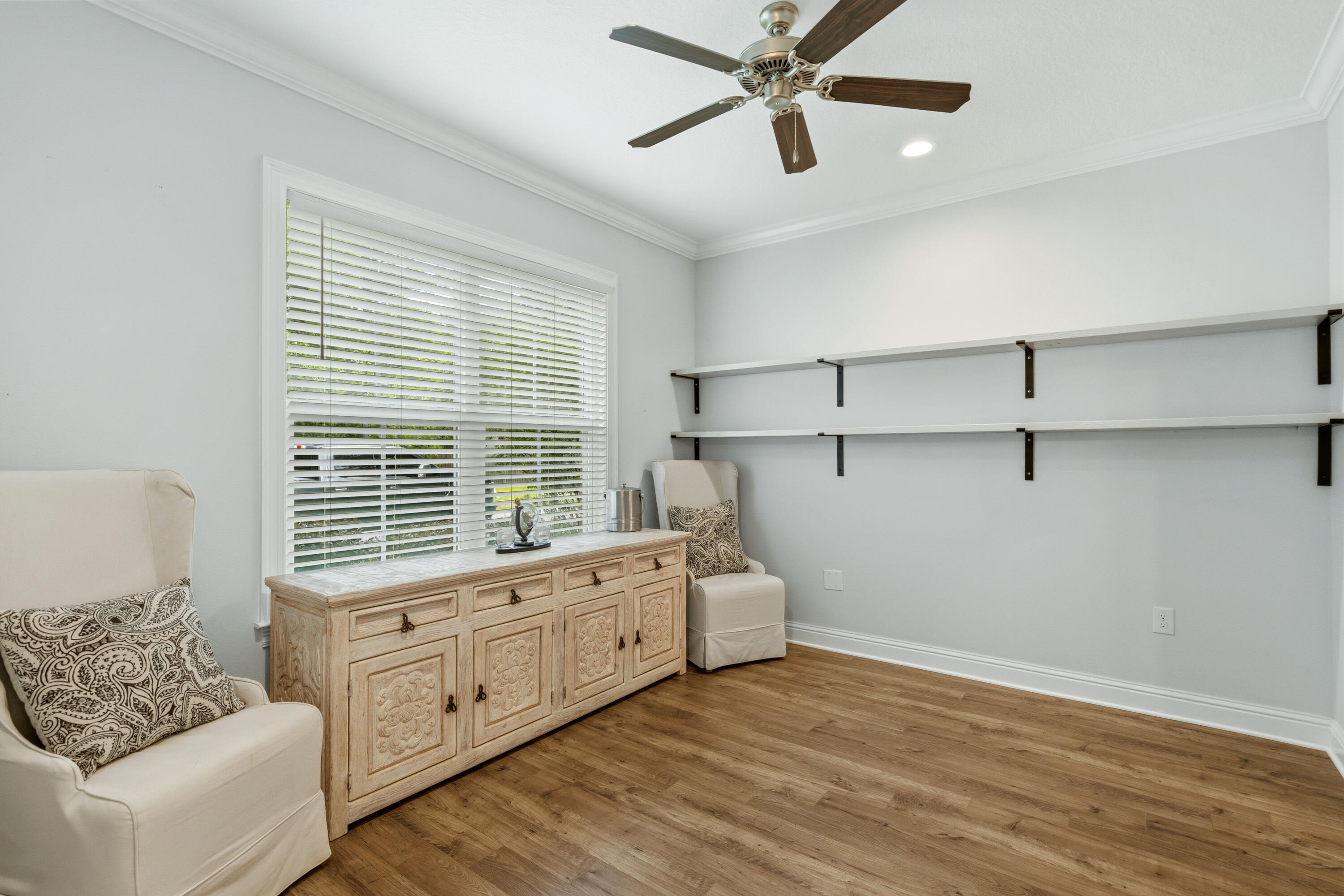 46 Laurel Oaks Drive