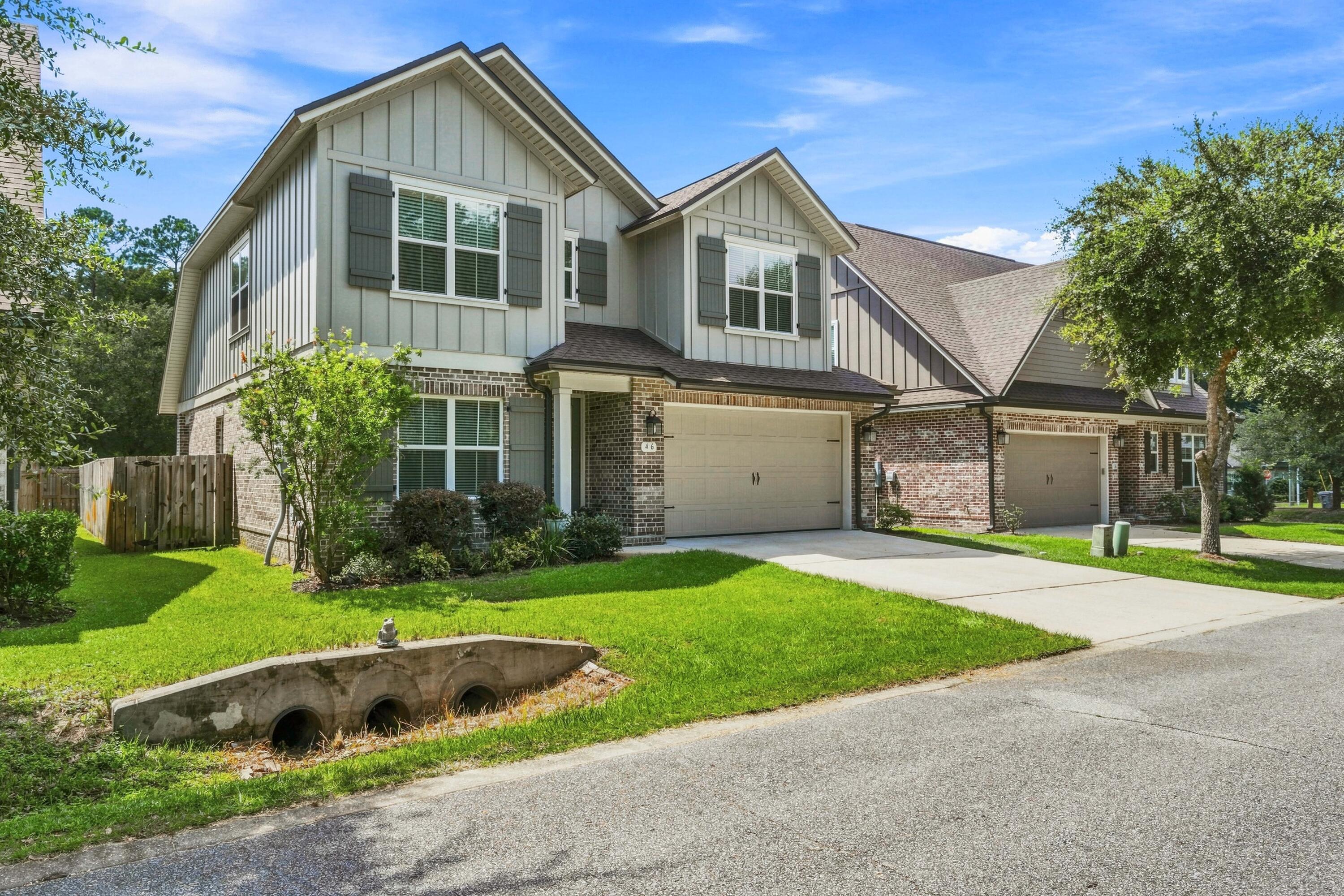 46 Laurel Oaks Drive