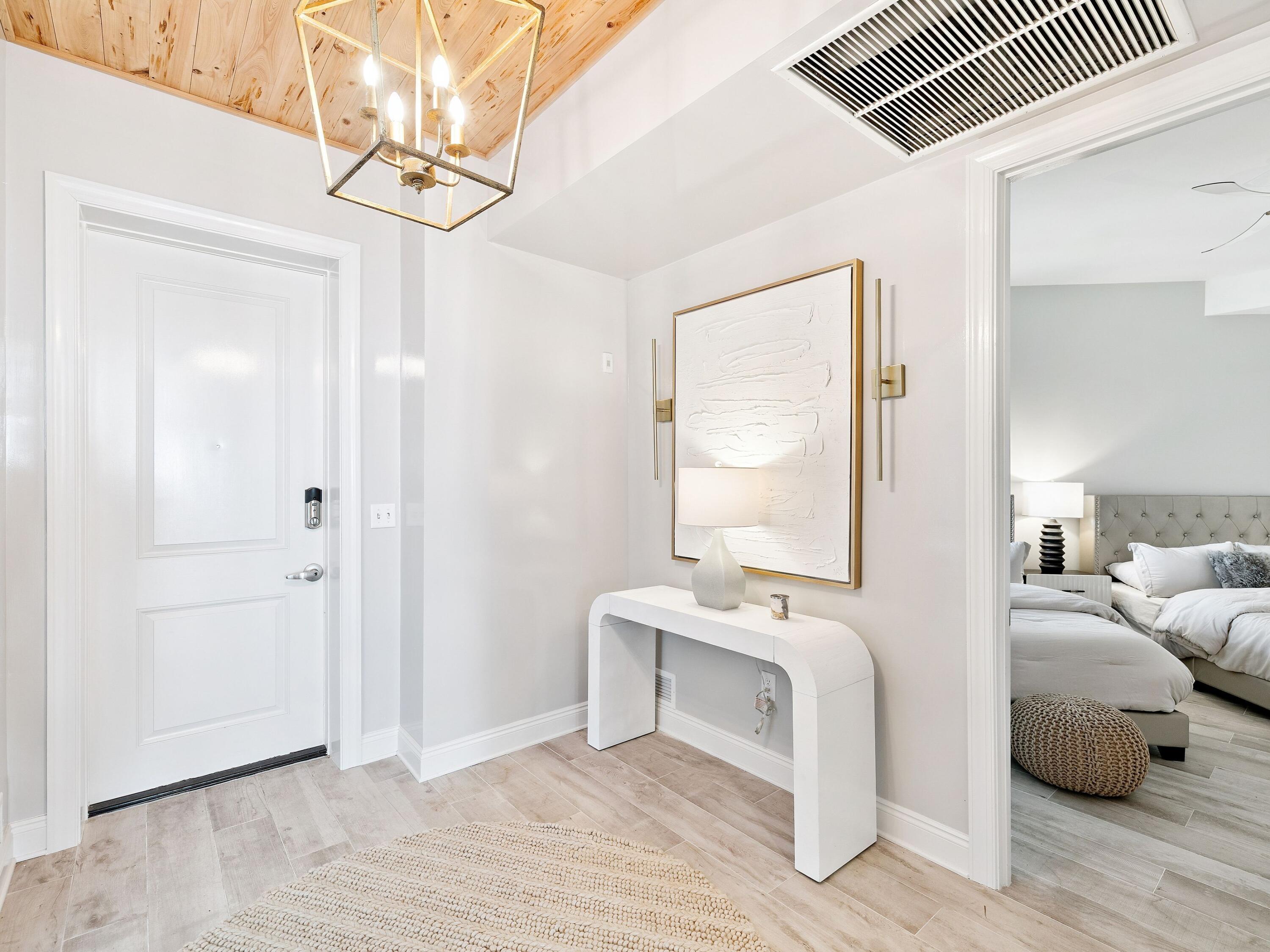 4463 W County Highway 30A UNIT 302