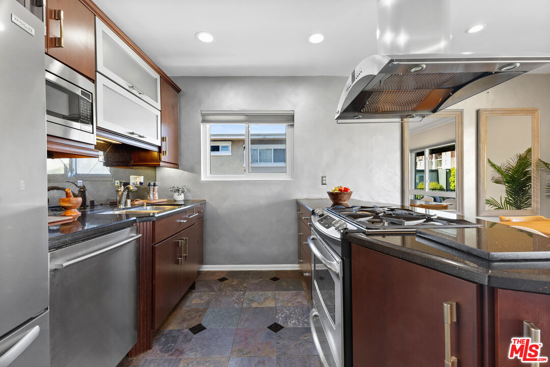 3756 Lockland Dr Unit: C