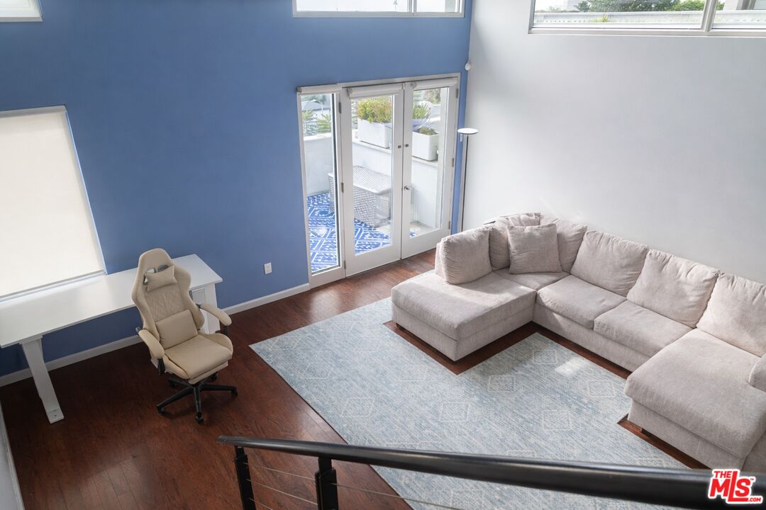 4111 W Sunset Blvd Unit: 543