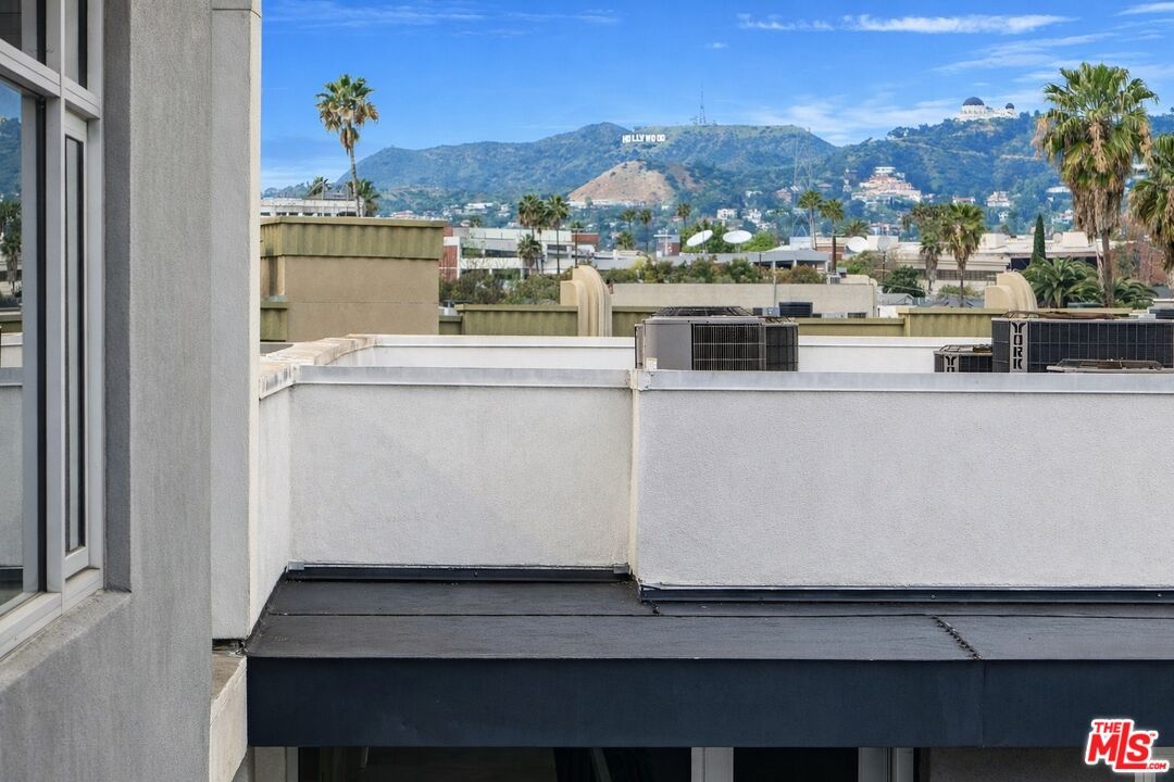 4111 W Sunset Blvd Unit: 543