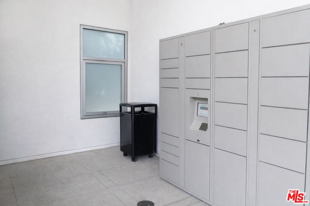 4111 W Sunset Blvd Unit: 543