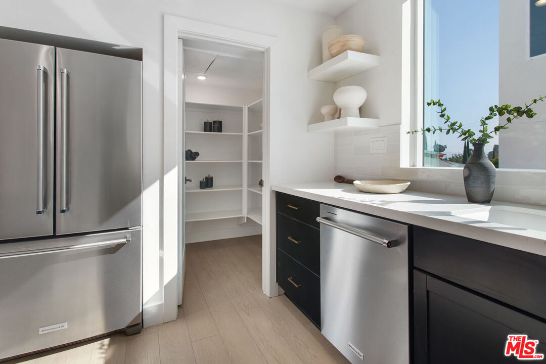 11220 W Lyon Ln Unit: 11