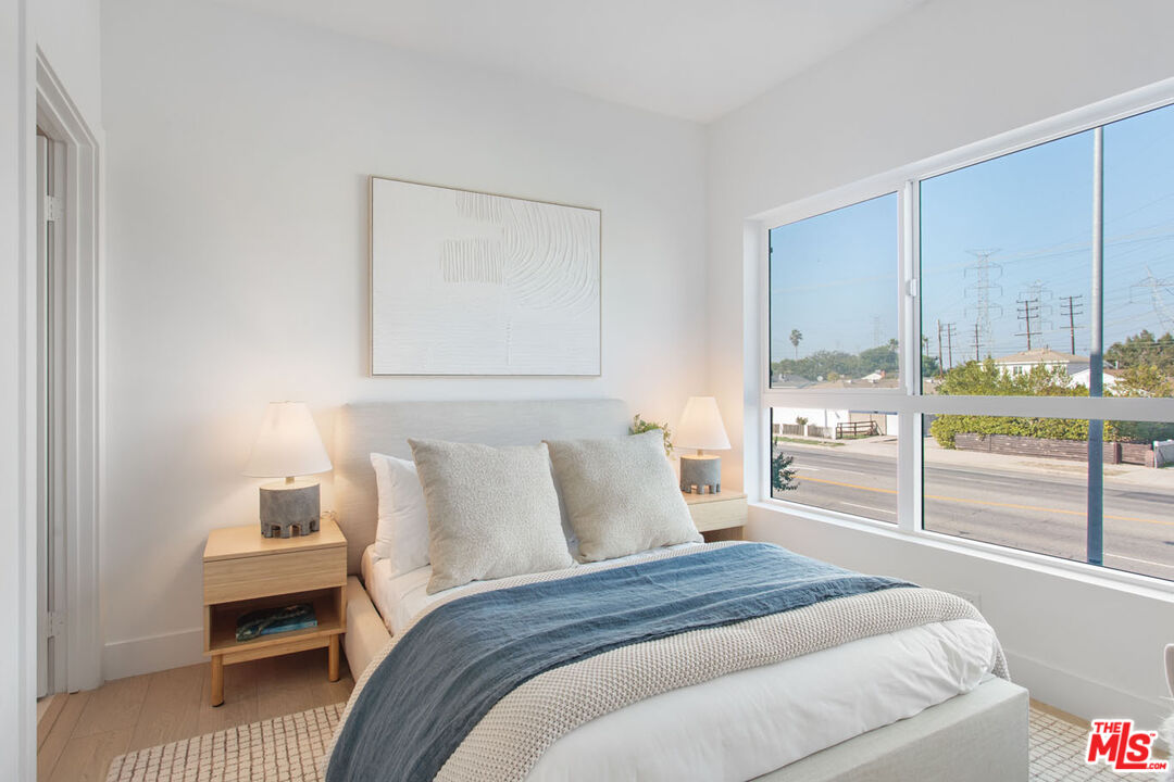 11220 W Lyon Ln Unit: 11