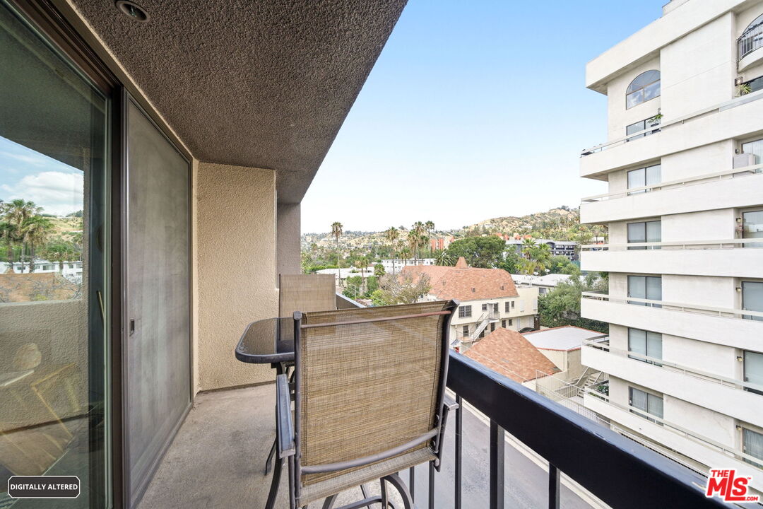 7320 Hawthorn Ave Unit: 410