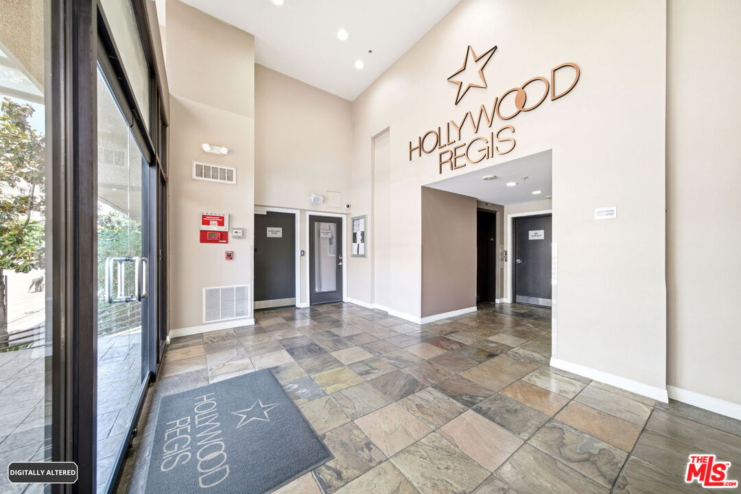 7320 Hawthorn Ave Unit: 410