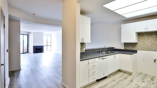 2491 Purdue AVE Unit: 319