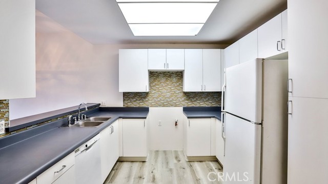 2491 Purdue AVE Unit: 319