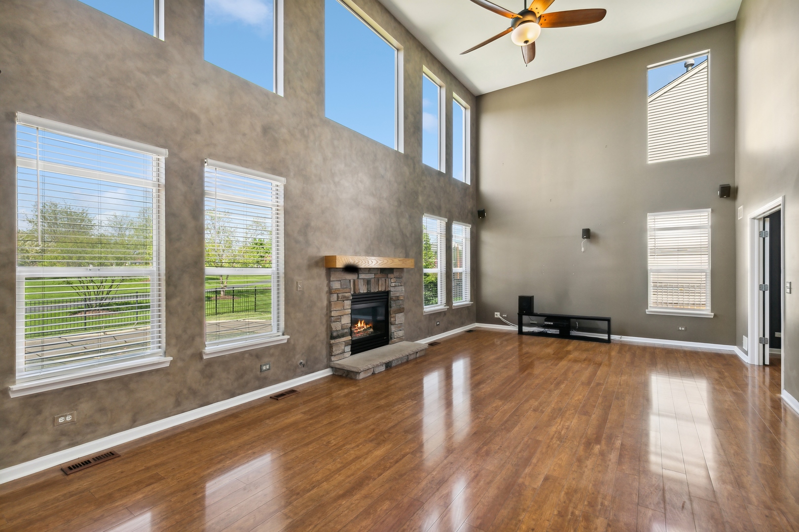 10800 Allegheny Pass