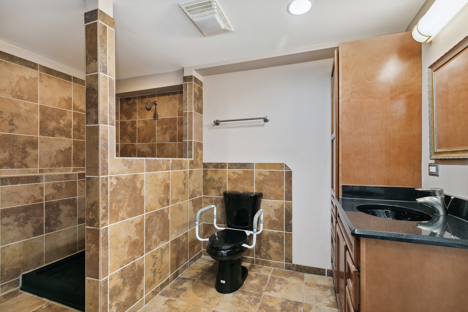 10800 Allegheny Pass