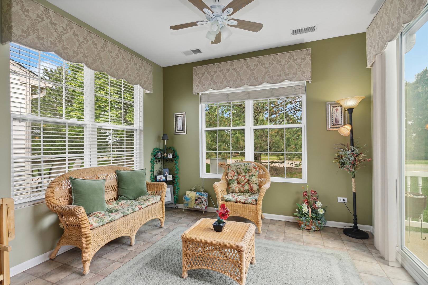 13727 KIRKLAND Drive