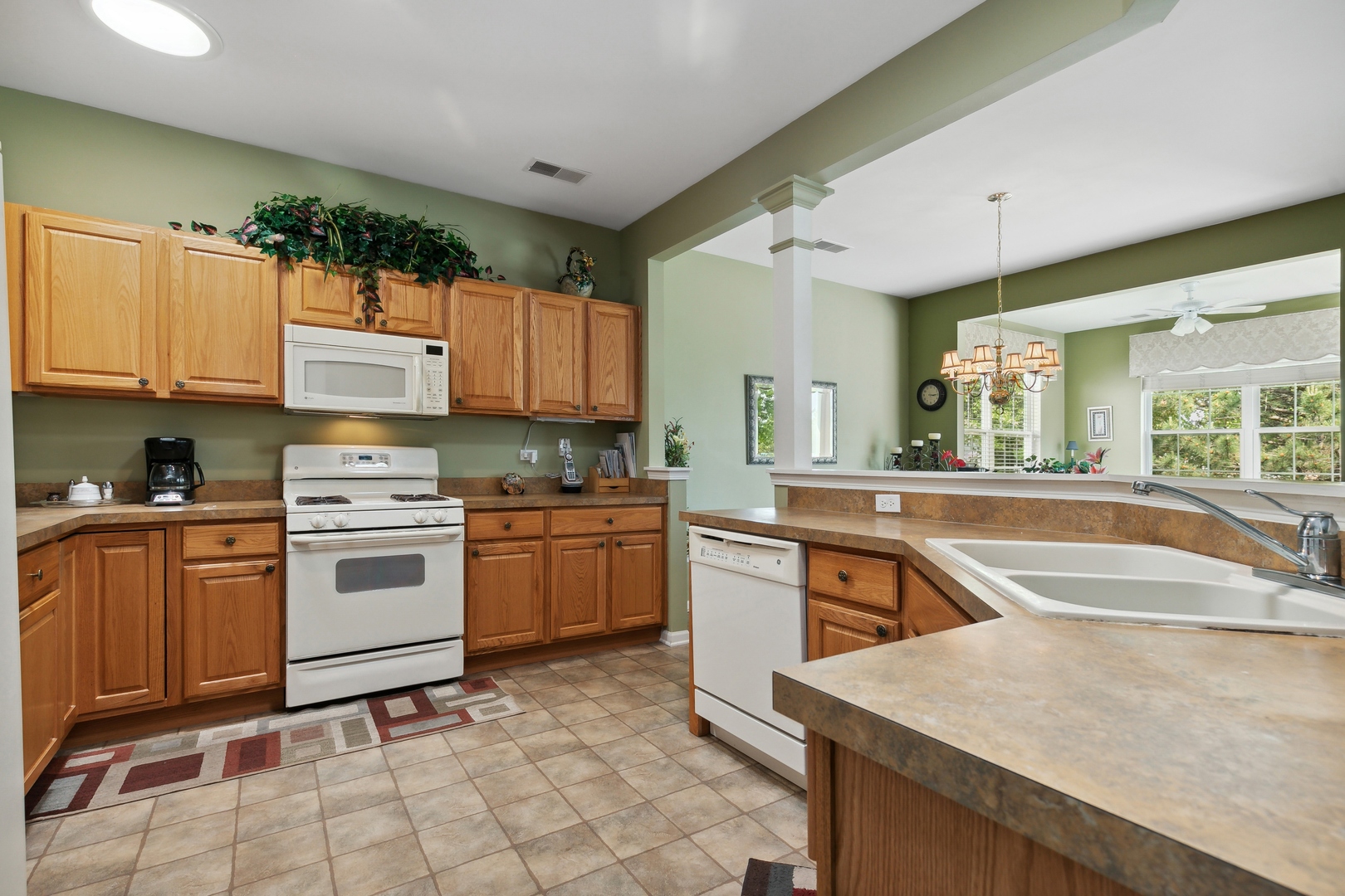 13727 KIRKLAND Drive