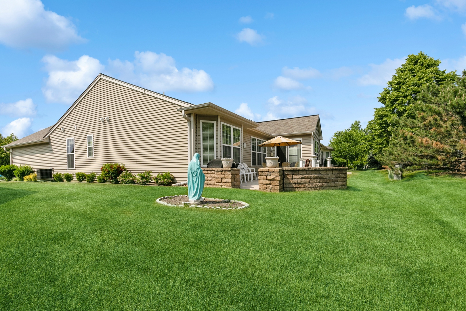 13727 KIRKLAND Drive