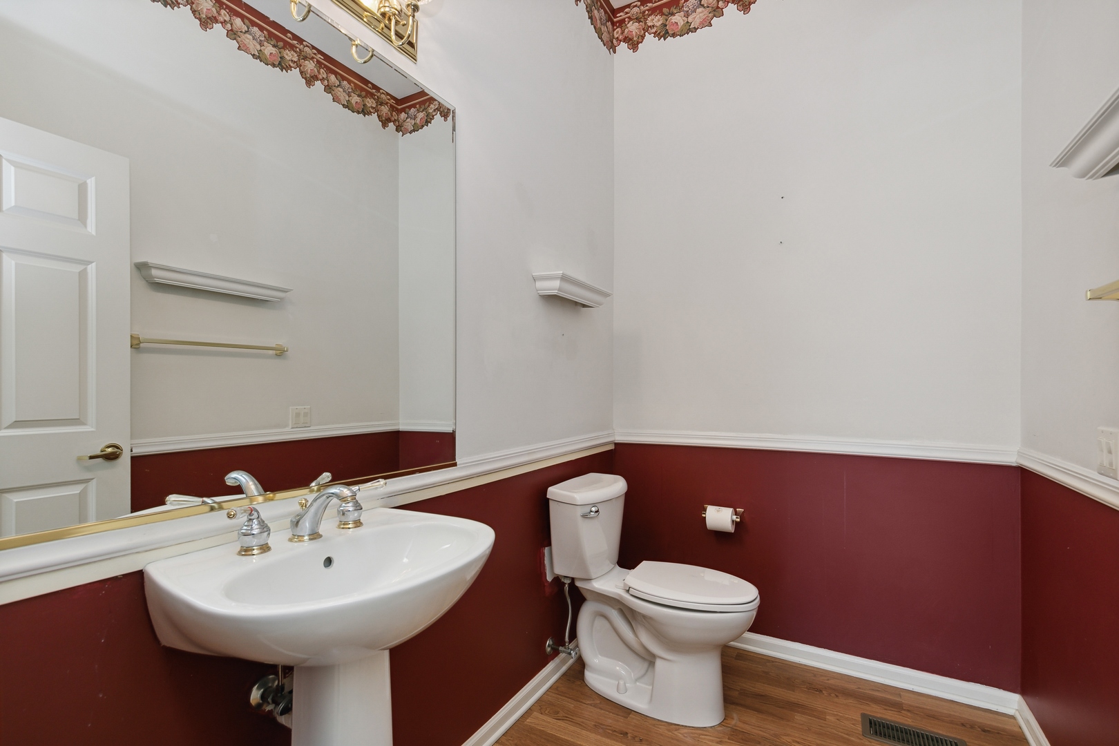 12975 Illinois Drive