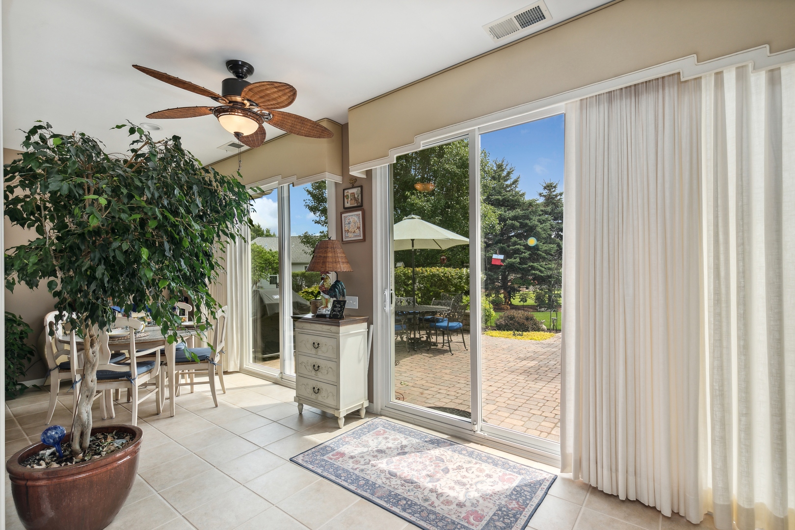 14031 Lavender Street