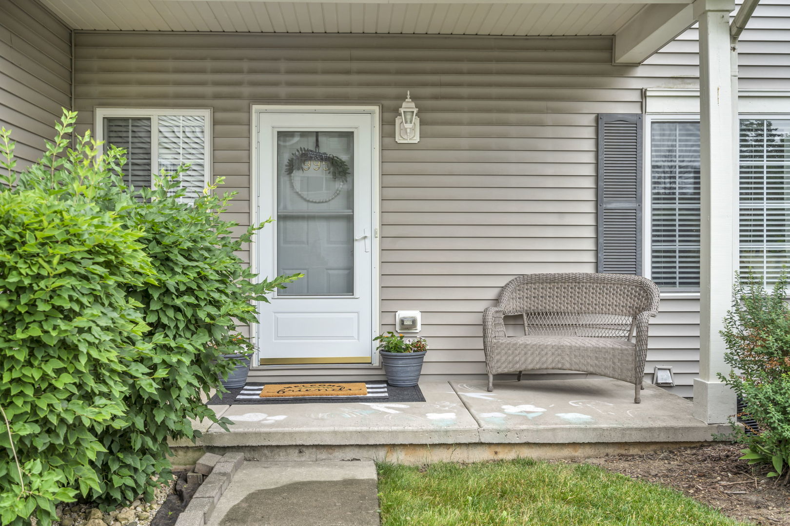 995 Castleshire Drive