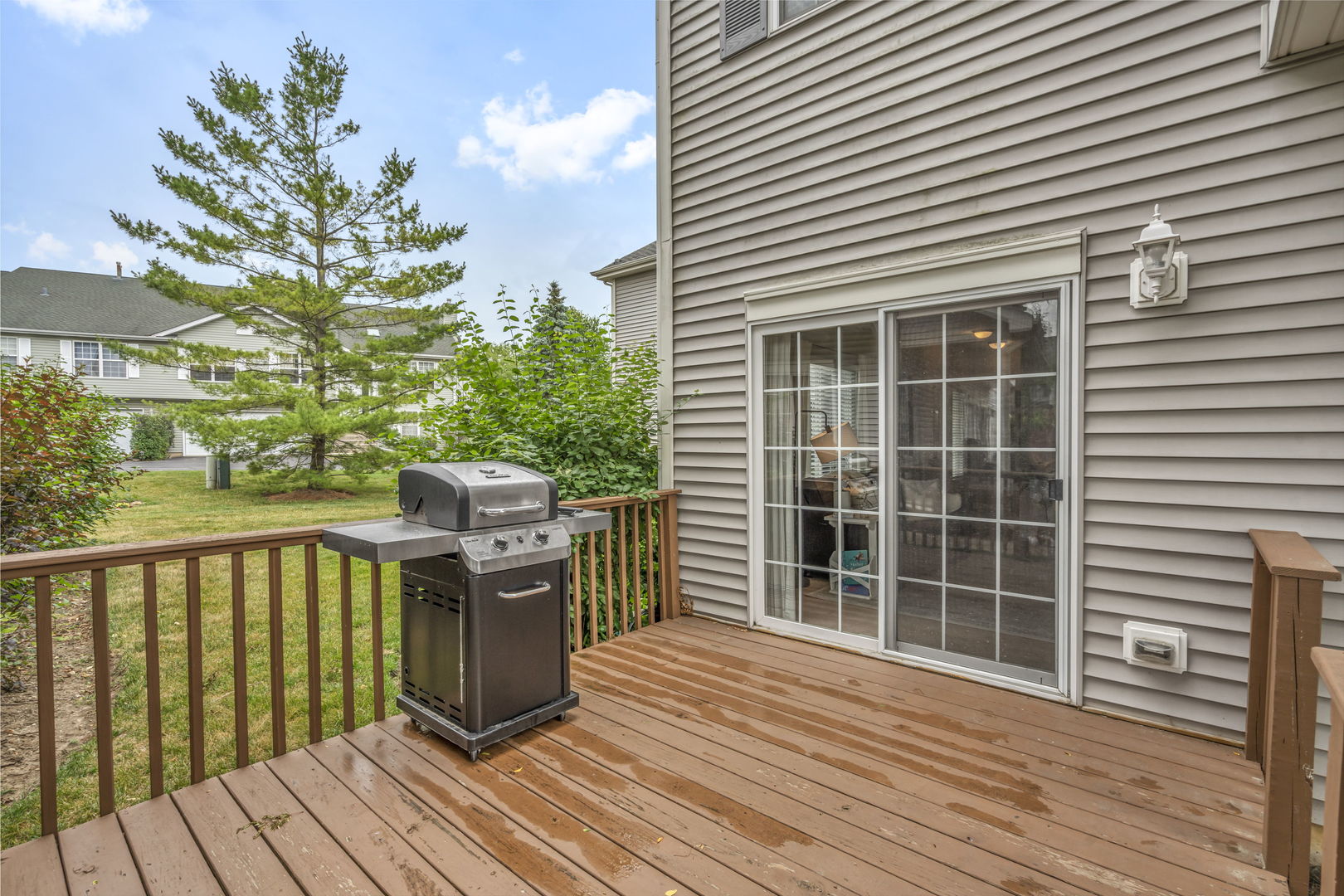 995 Castleshire Drive