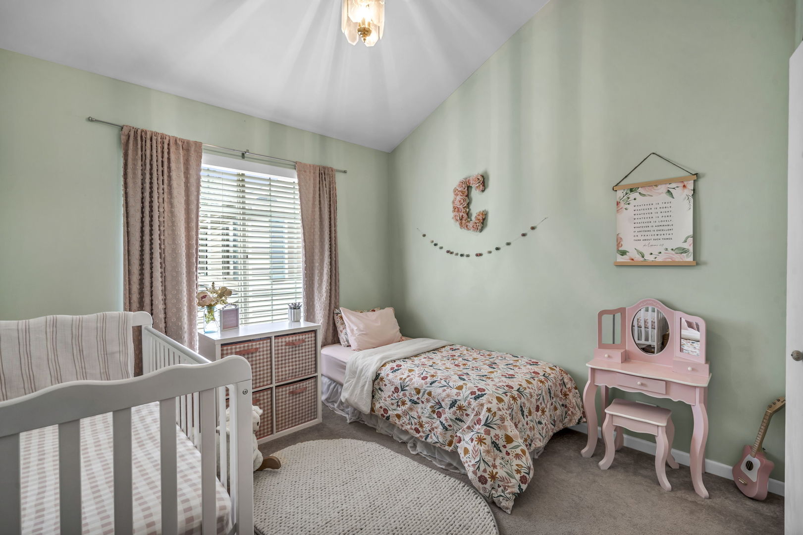 995 Castleshire Drive