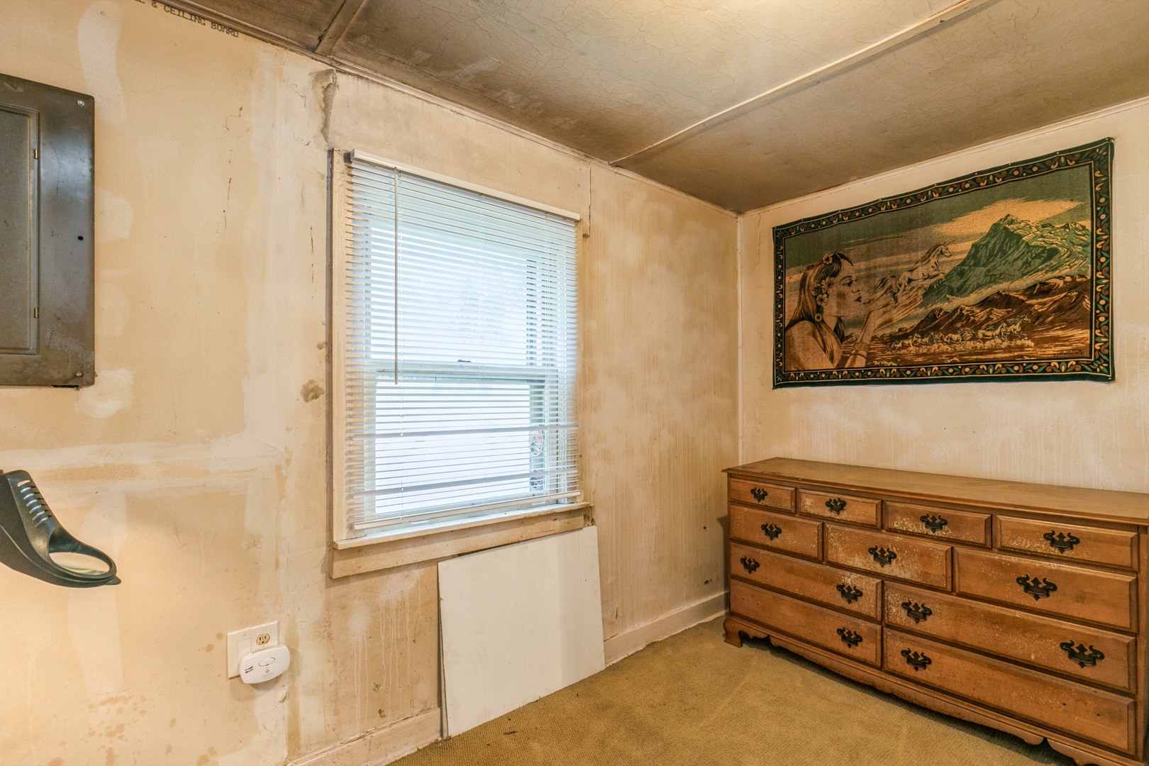 805 E Prairie Street