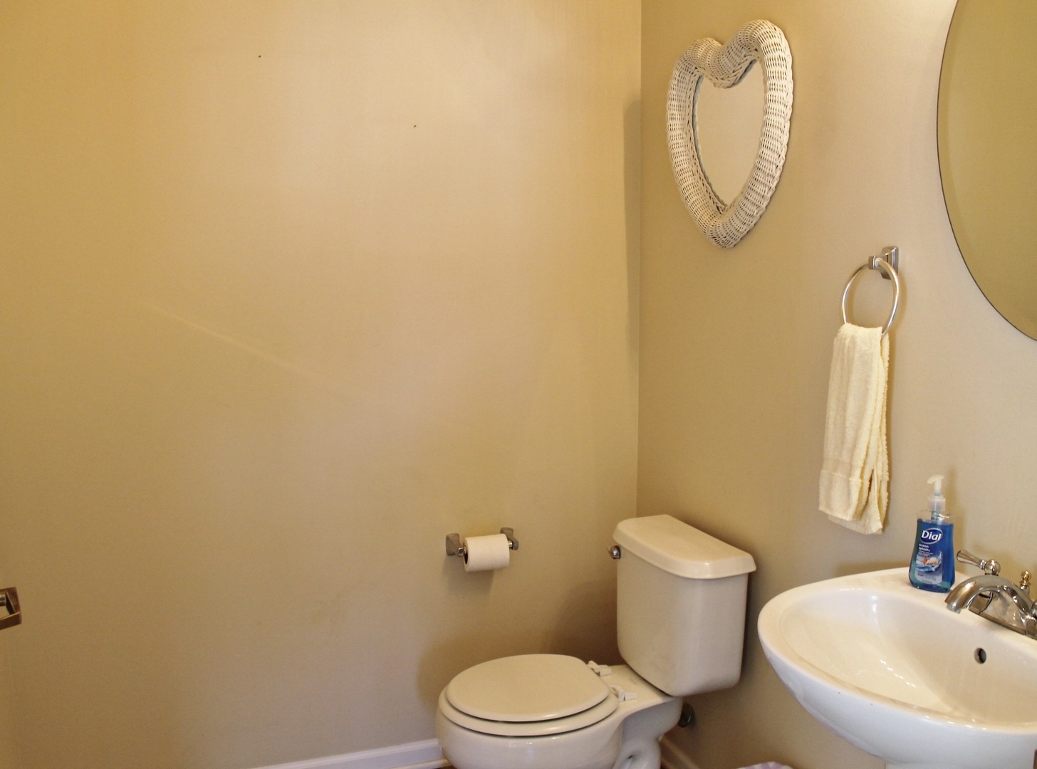 13437 Michigan Avenue Unit: 13437