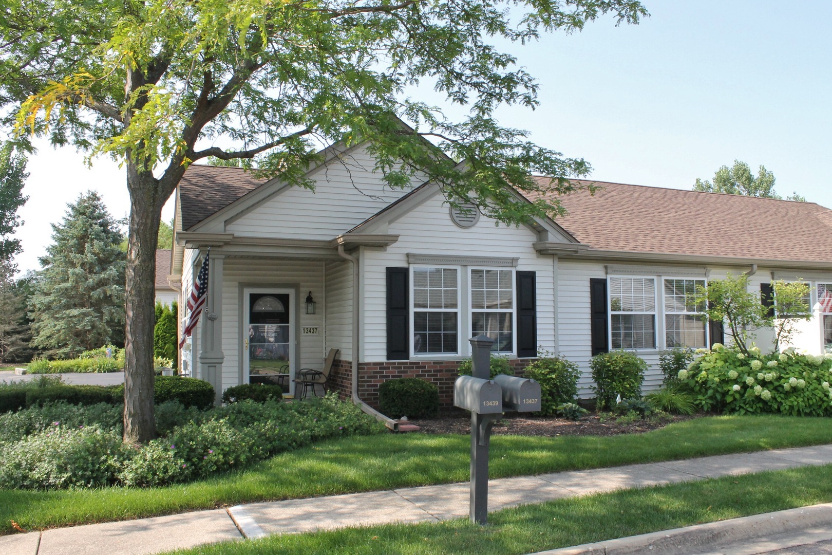 13437 Michigan Avenue Unit: 13437