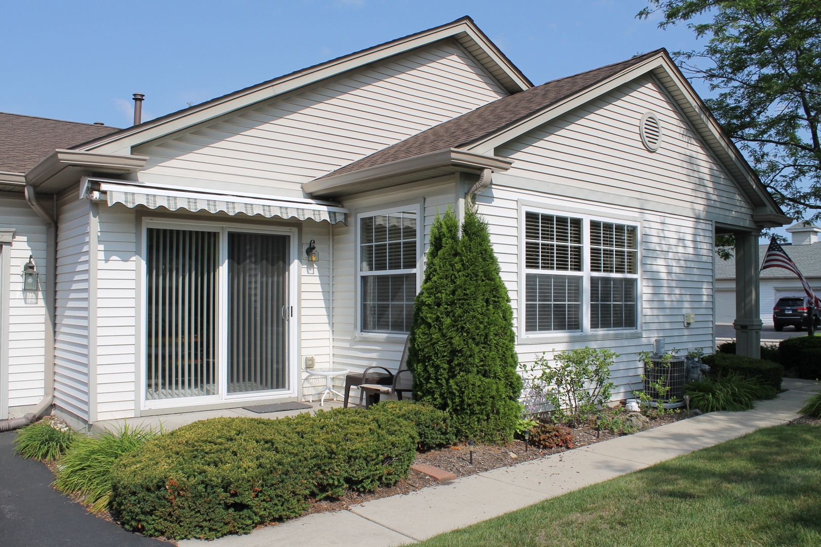 13437 Michigan Avenue Unit: 13437