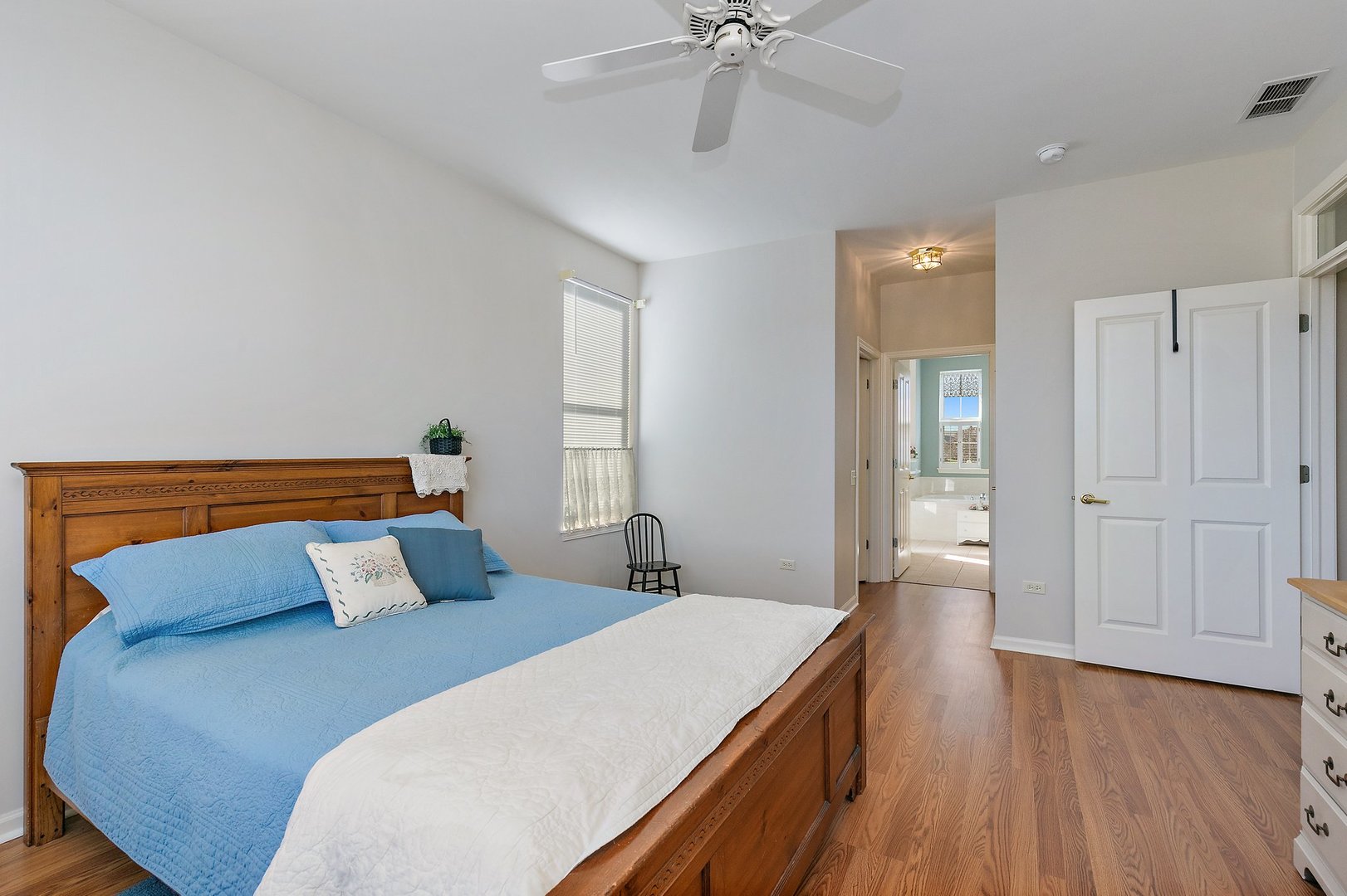 11462 Stonewater Xing