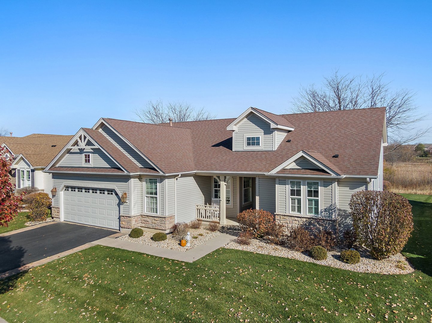 11462 Stonewater Xing