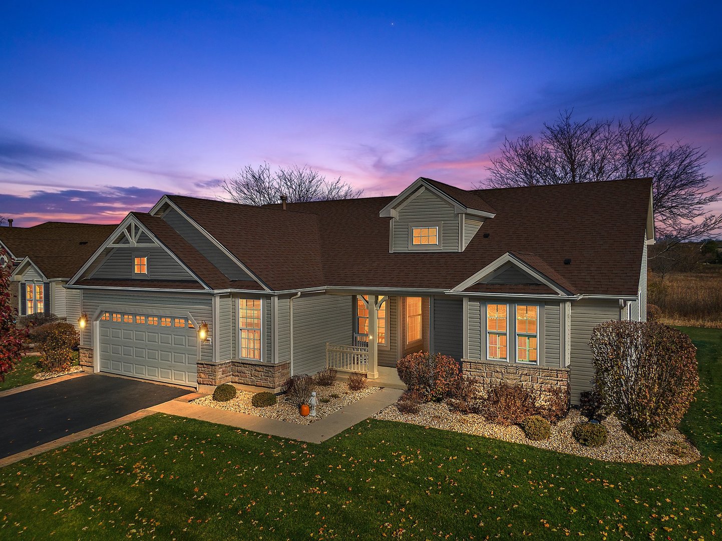 11462 Stonewater Xing