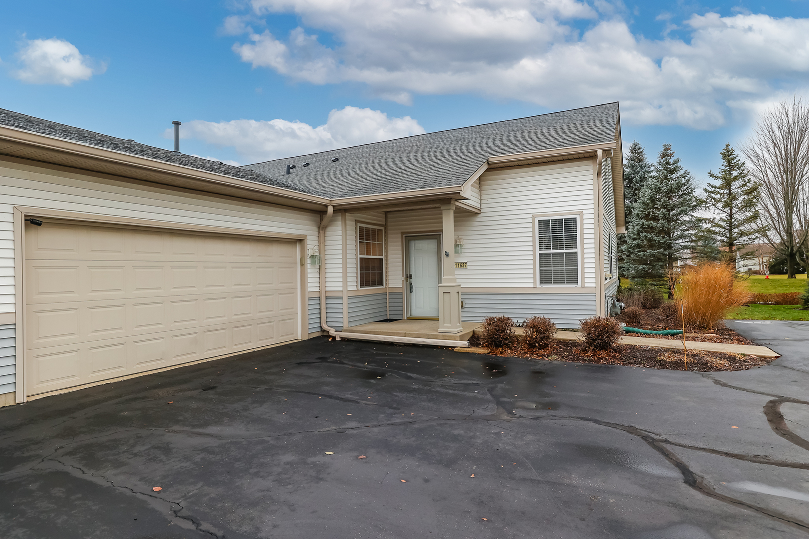 11637 River Terrace Lane