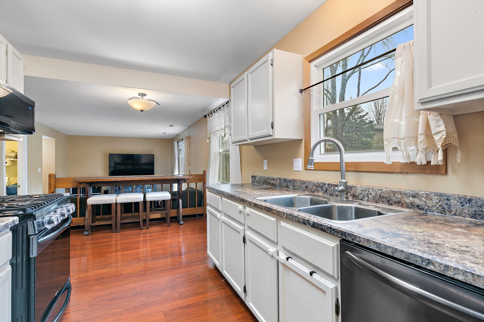 5407 W Chasefield Circle