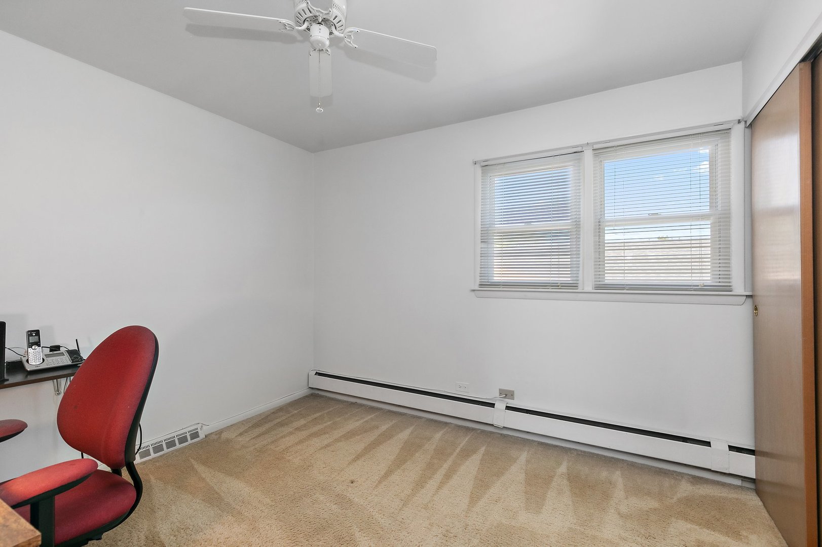 1825 W Pheasant Trail