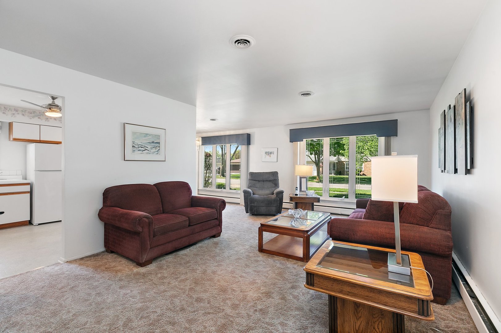 1825 W Pheasant Trail