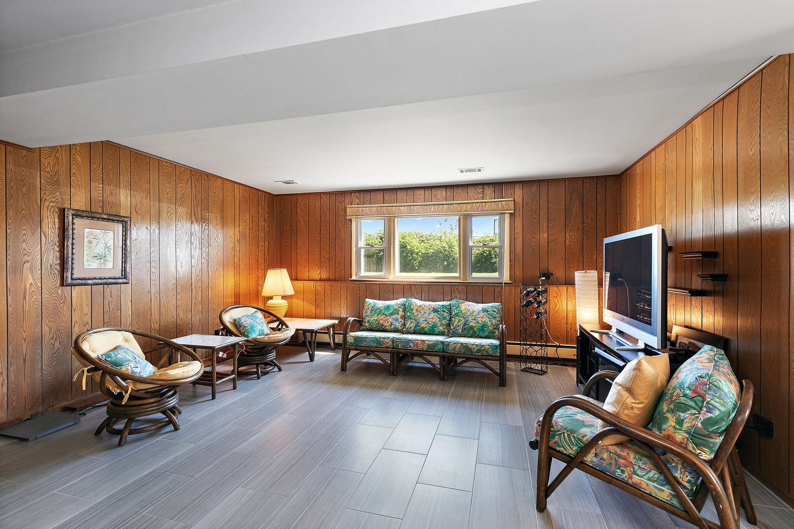 1825 W Pheasant Trail