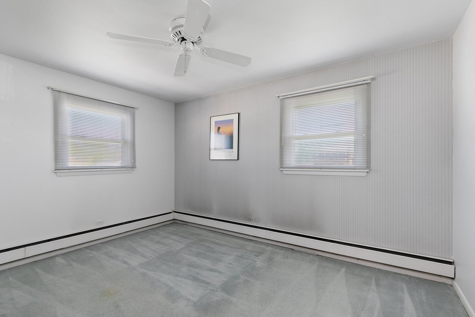 1825 W Pheasant Trail