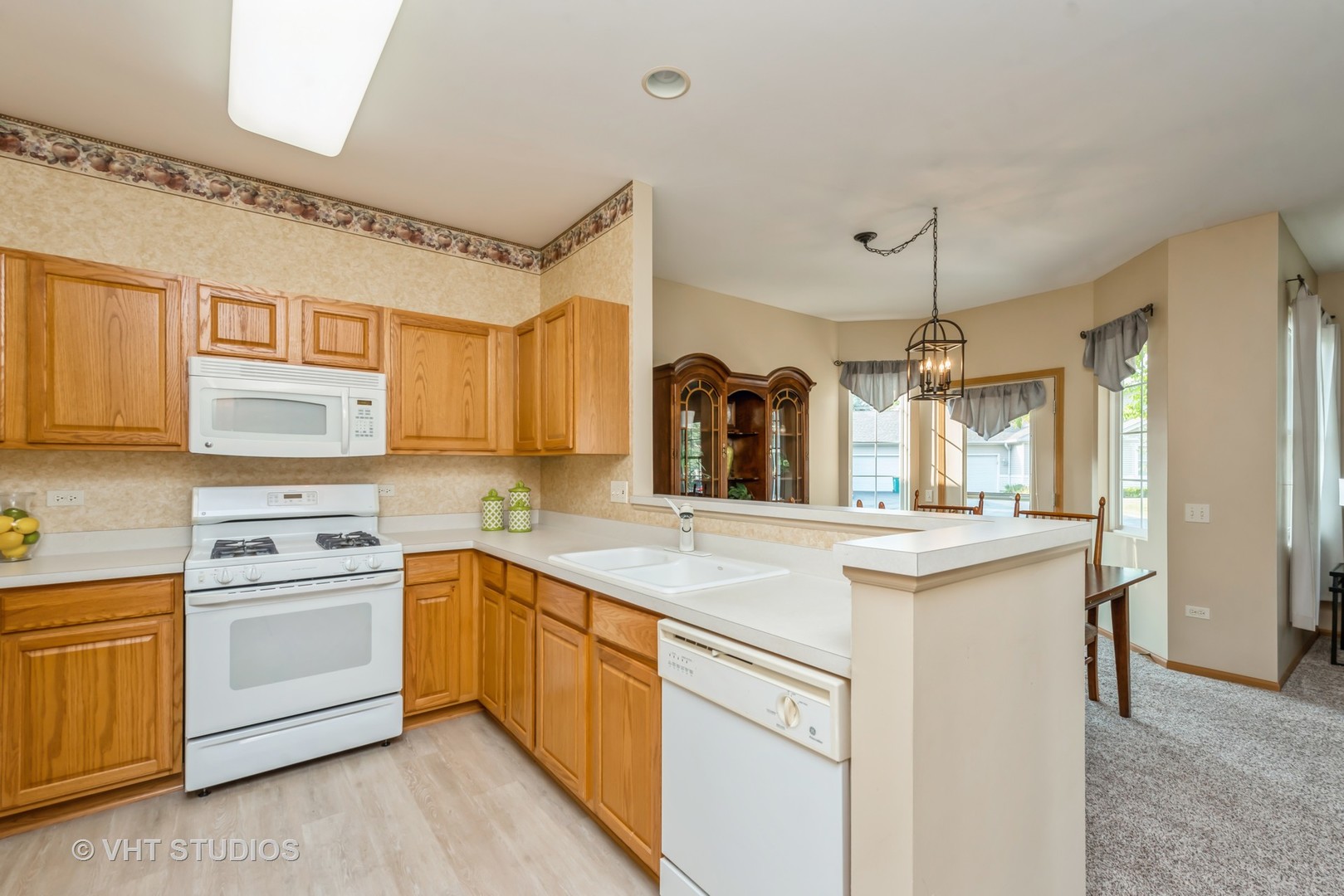 12951 Pennsylvania Avenue