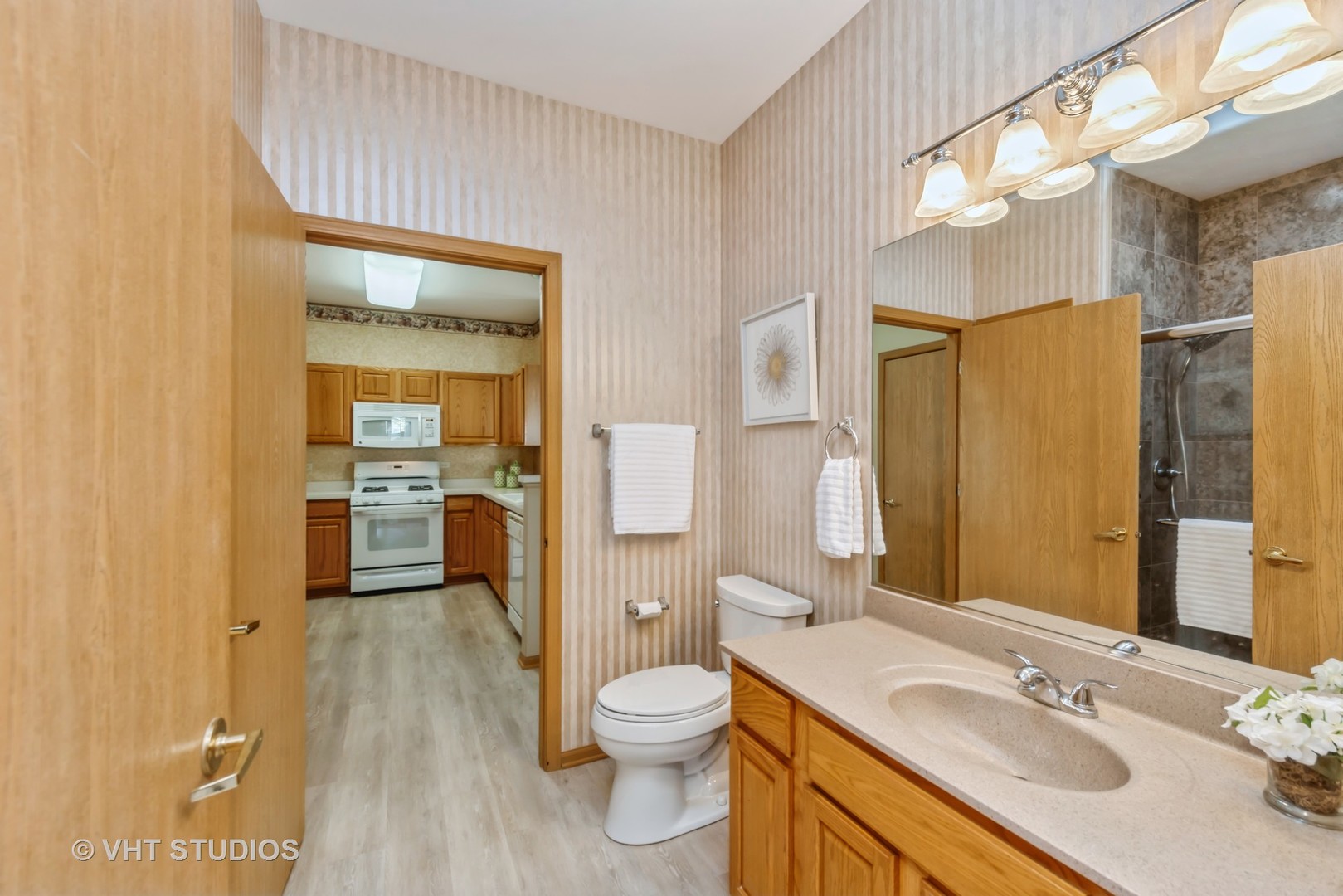 12951 Pennsylvania Avenue